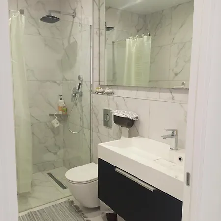 Apartman New Great Ungvár